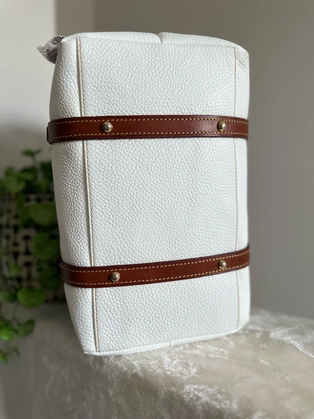Dooney & Bourke Pebble Leather Bristol Satchel in Pure White EUC